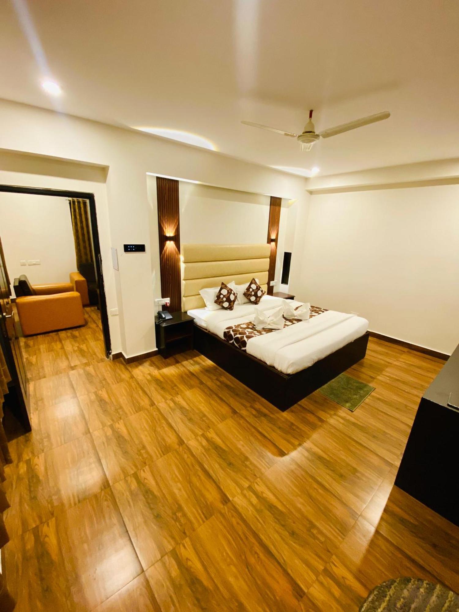 Shloka Residency Hotel Shamshabad Exterior photo